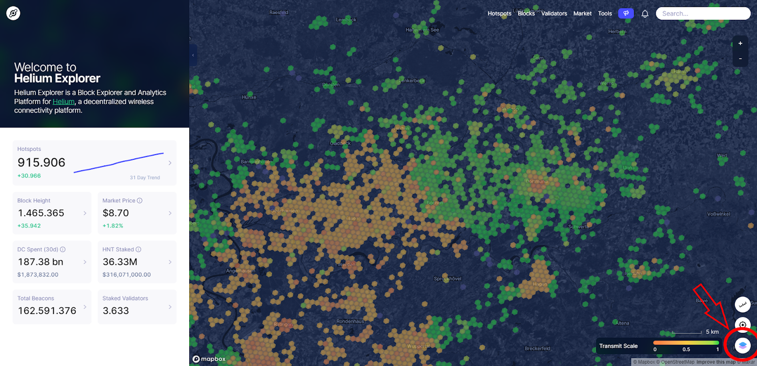 Screenshot vom Helium Explorer / Helium Map. Hier ist die Position des Maplayers mit Hilfe eines Pfeils kenntlich gemacht worden.